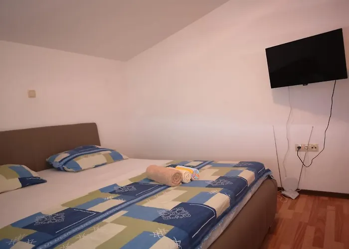 Apartment Lena